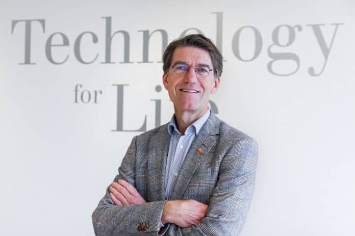 FMed - portretfoto van voorzitter Robert den Brave