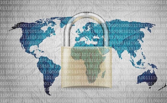 Cybersecurity - wereldkaart met slot