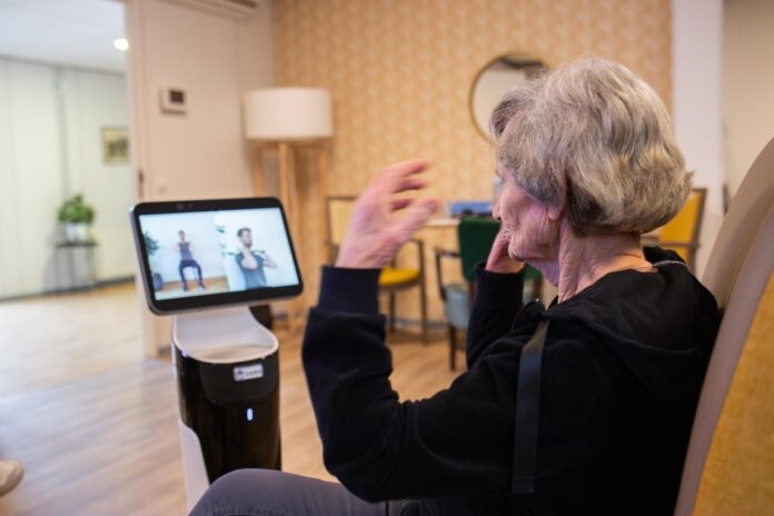 D0061525L0017881P001_Bewegenmetsara tanteLouise